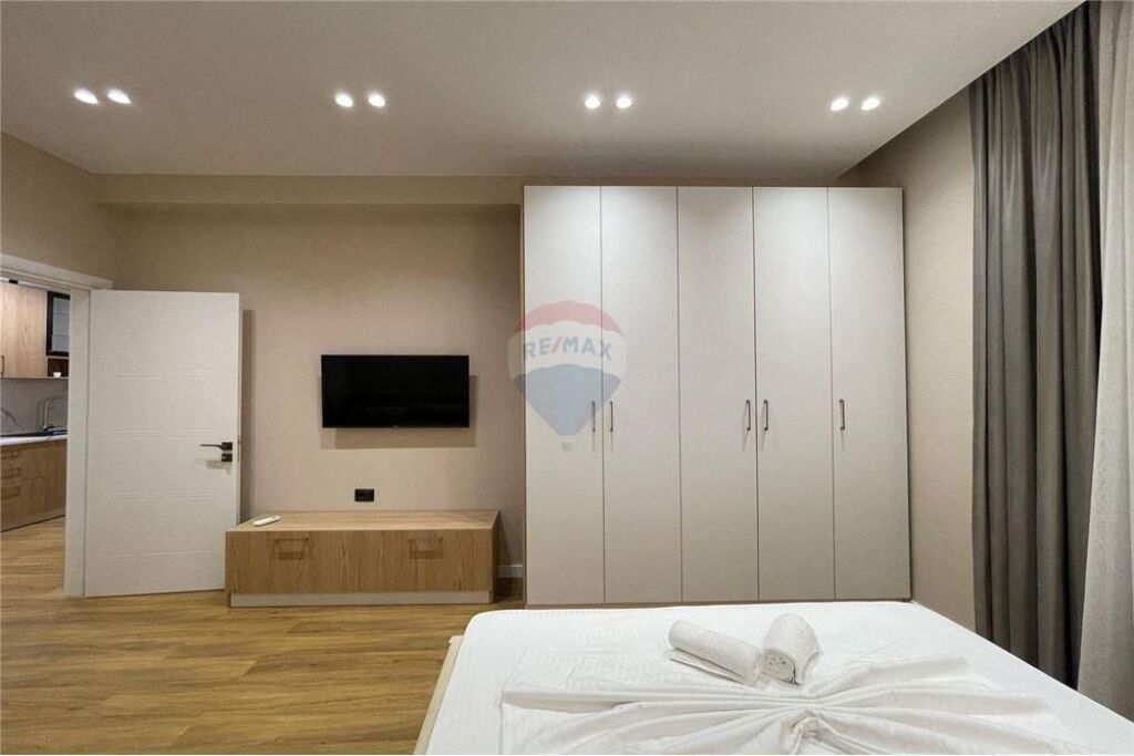 🏡 Apartment 1+1 for Rent – Dush Strati Street, Vlorë
