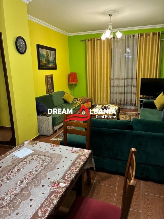 Appartamento 1+1 in affitto a 21 Dhjetori, Via Frosina Plaku (42111548)
