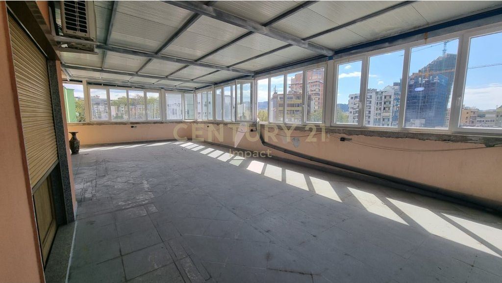 Hotel for Sale in Myslym Shyri, Tirana - 527.5m from SKENDERBEJ SQUARE !  1100000 €