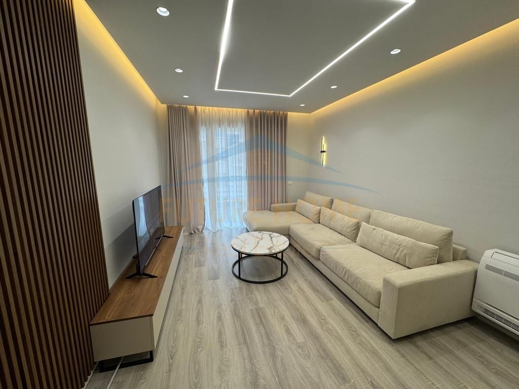 In vendita 1+1, Complesso Aura 650€