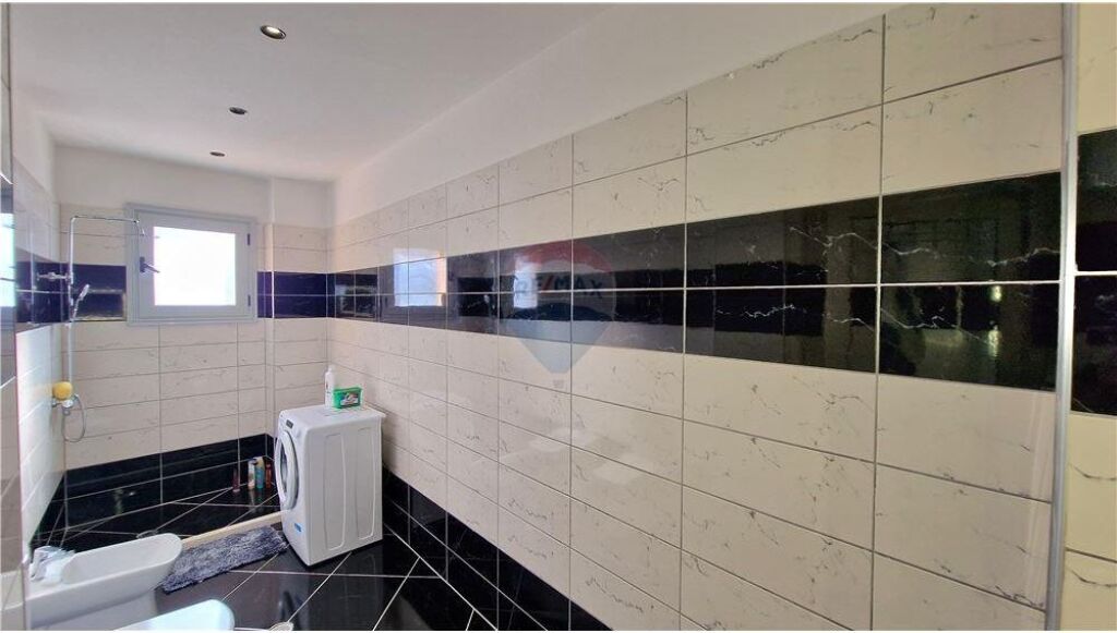 Apartament 2+1 në Shitje – Uji i Ftohtë, Vlorë