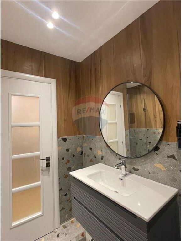🏡 Apartment 1+1 for Rent – Dush Strati Street, Vlorë
