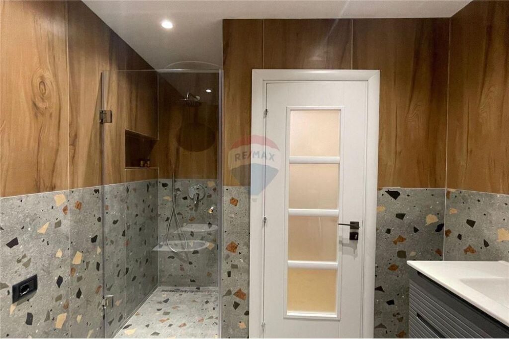 🏡 Apartment 1+1 for Rent – Dush Strati Street, Vlorë