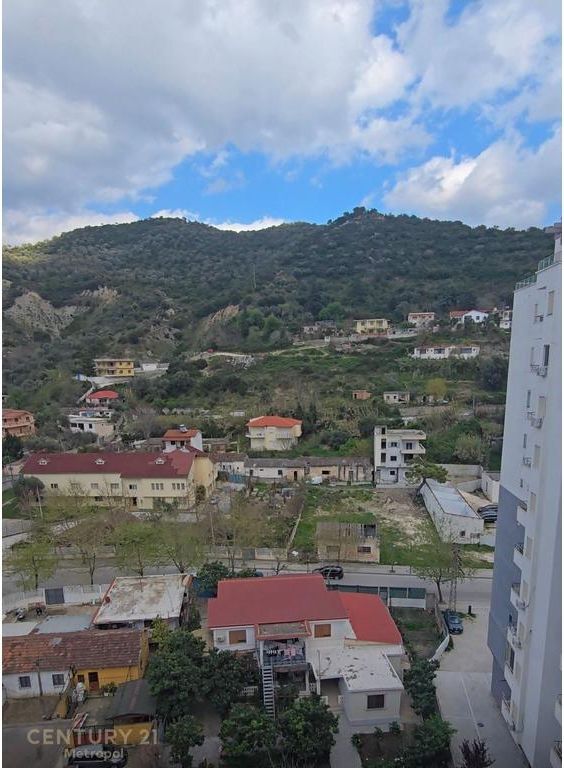 Studio in Vendita a Lungomare, Vlorë! 103.000 €