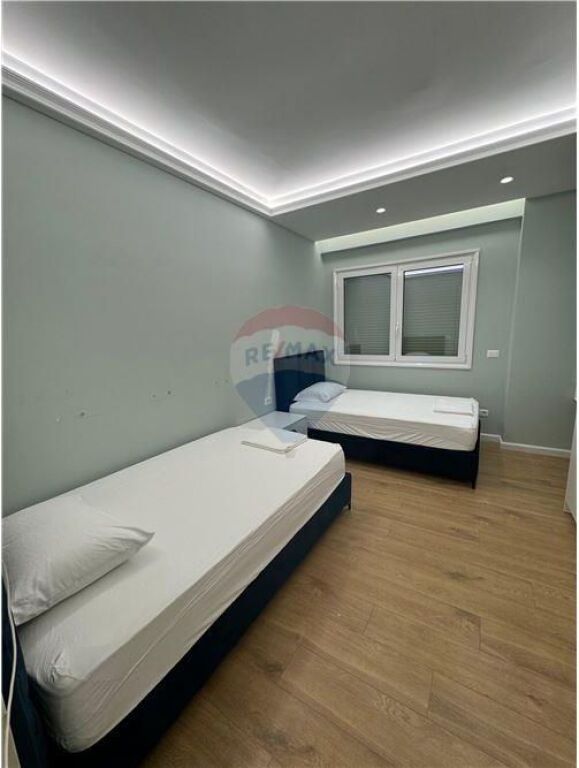 Apartament 2+1- Për Shitje - Rruga Pelivan Leskaj, Vlorë