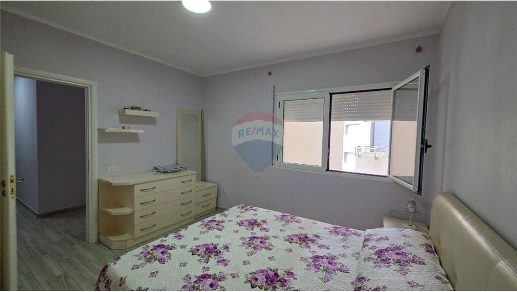 🌊 Apartament 1+1 me Qira – Lungomare, pranë Oslo, Vlorë