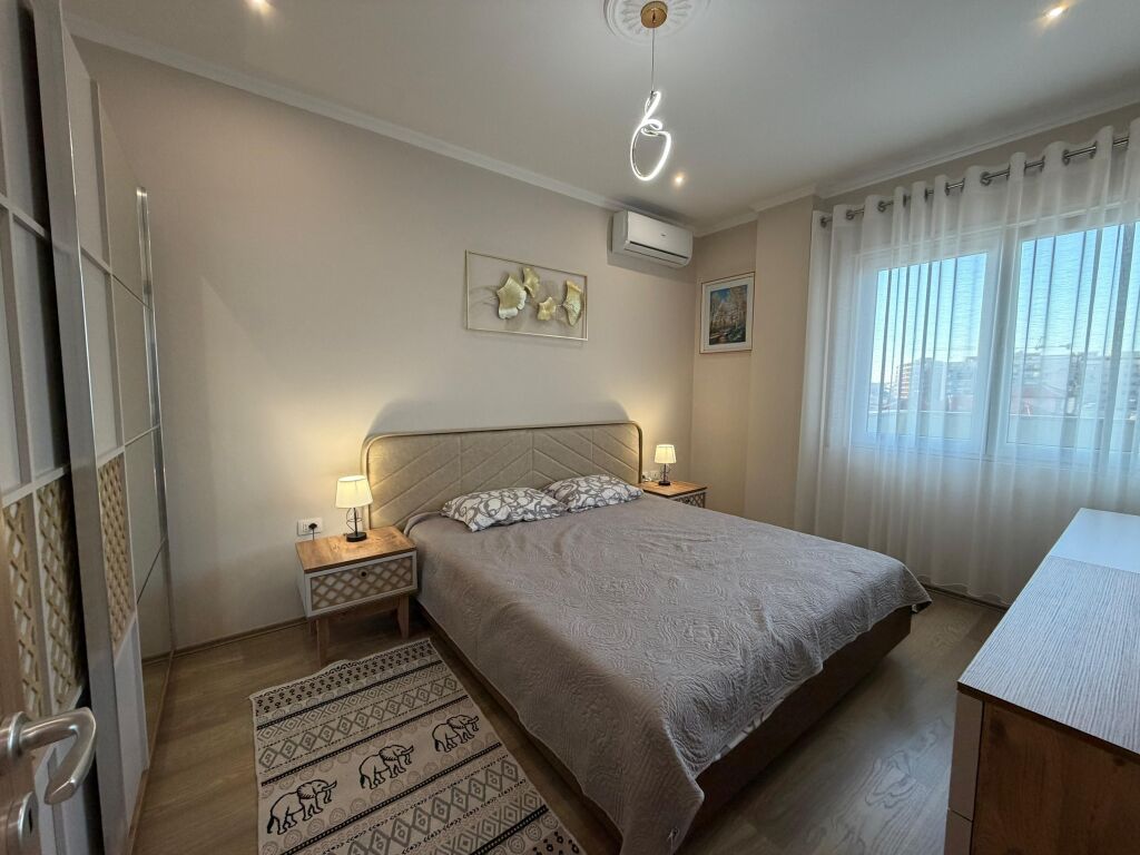 Apartament me qera 1+1 Perballe Deliorgjit