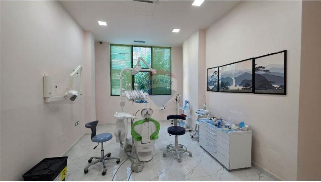 Dental Clinic- For Sale - Hajredin Haxhiraj Street, Vlorë