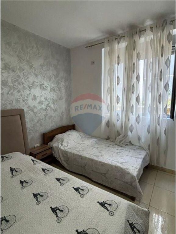 Apartament 1+1- Për Qira afatgjatë- Rruga Dhimitër Konomi, Vlorë