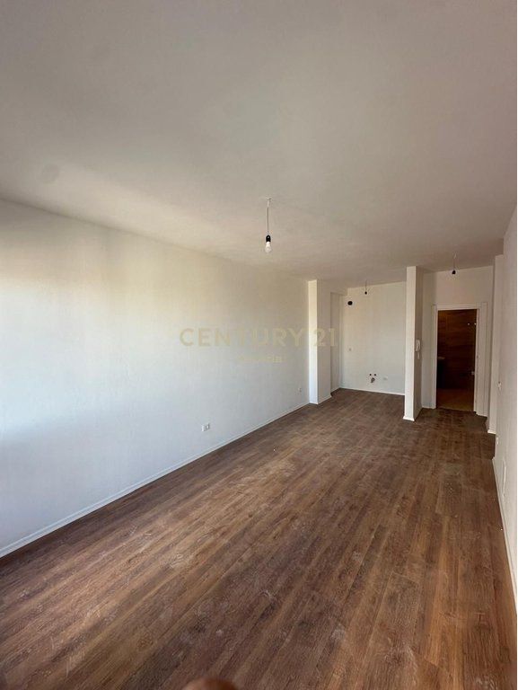 Appartamento 1+1 in vendita a Don Bosko – Illuminazione Naturale, Orientamento Sud-Ovest e Accesso Strategico! 142.900 €