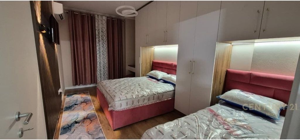 SUPER APPARTAMENTO 1+1 IN AFFITTO – Via 5 Maggio, vicino a Emerald Center