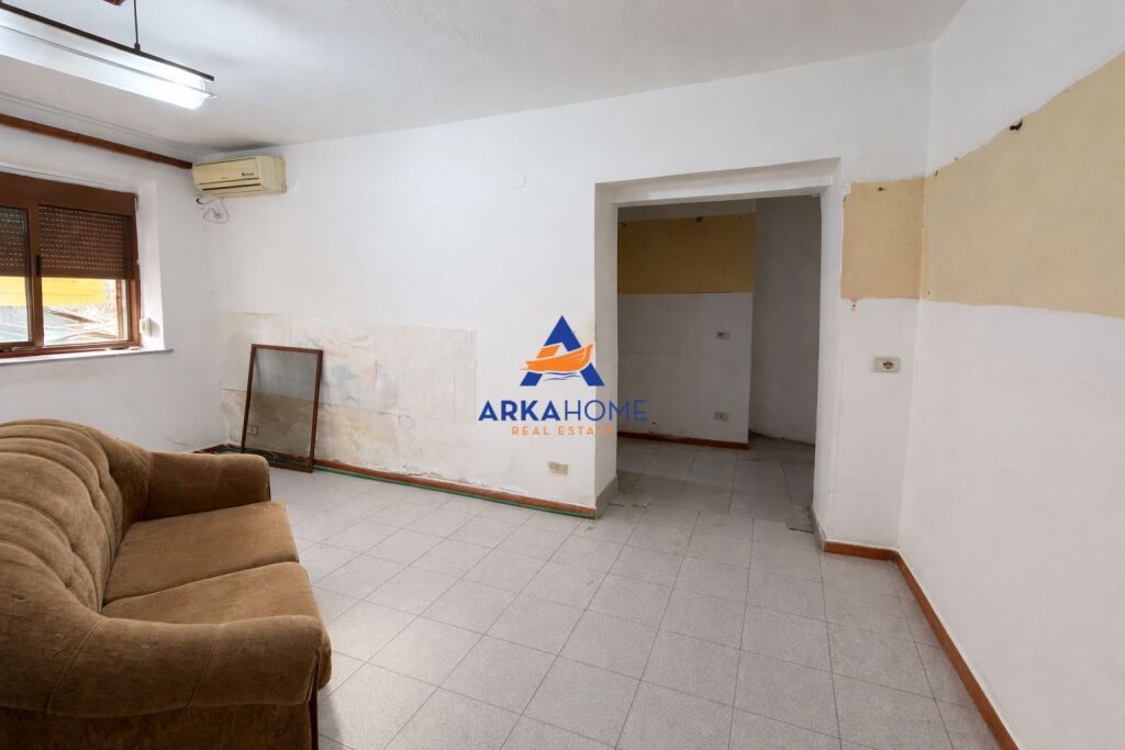 OCCASIONE!! MONOLOCALE IN VENDITA "VIA MIHAL GRAMENO, PRESSO L'ISTITUTO DI IGIENE, VIA ELBASANI" 73.000 EURO
