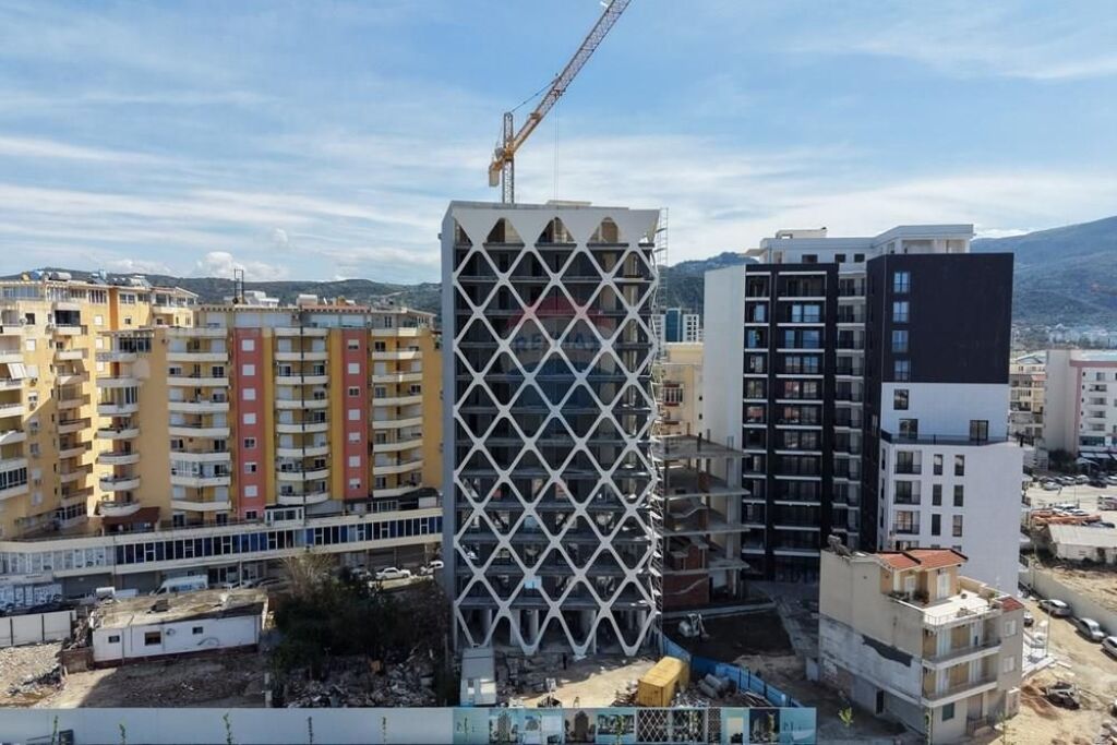 APARTMENT 1+1 FOR SALE NEAR THE PORT, VLORE