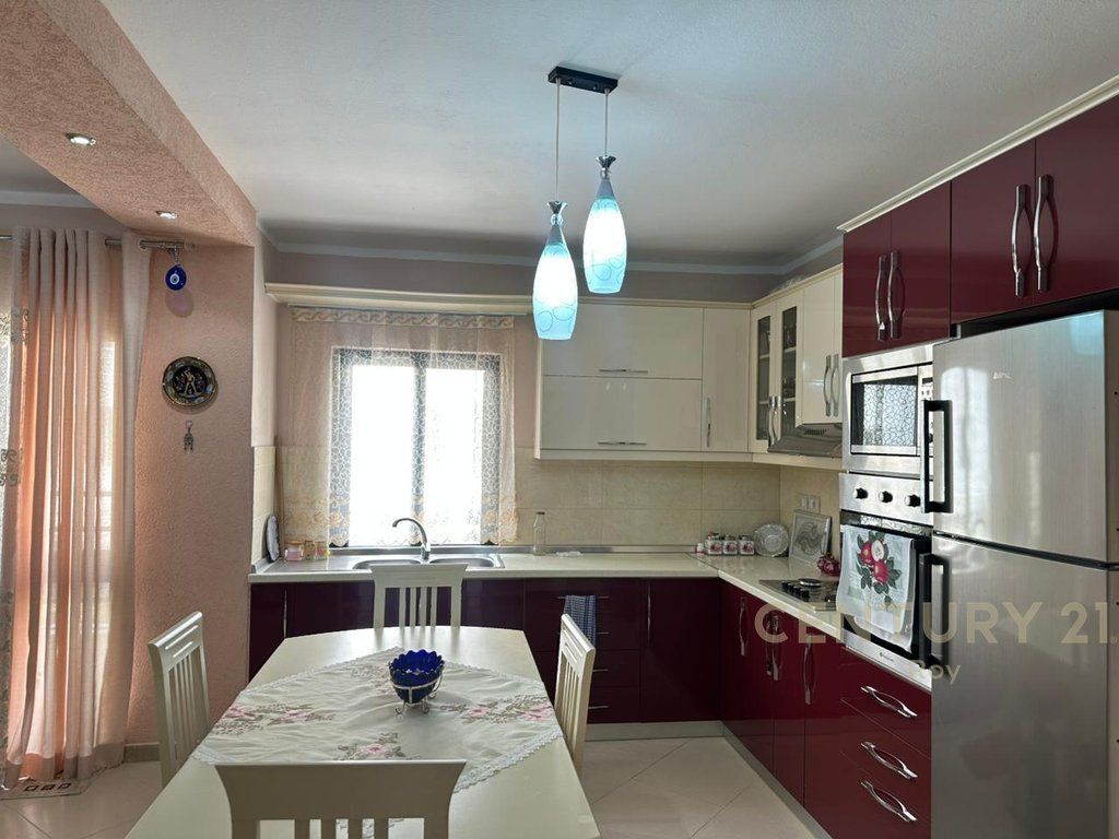 Appartamento 2+2 In Vendita a Golem, Durrës - 140000€ | 100 m²