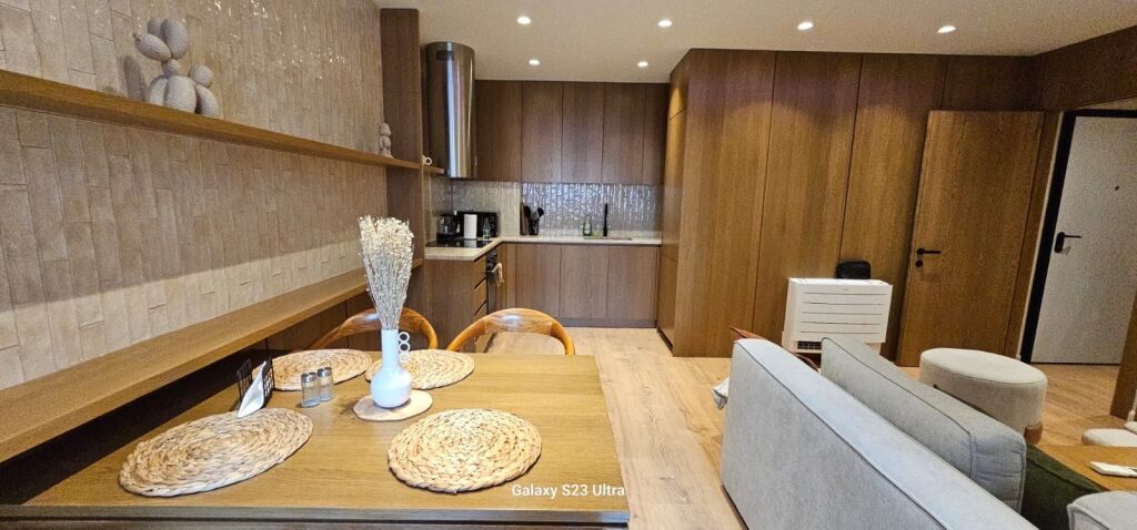 Super appartamento 1+1+parcheggio Sima Com