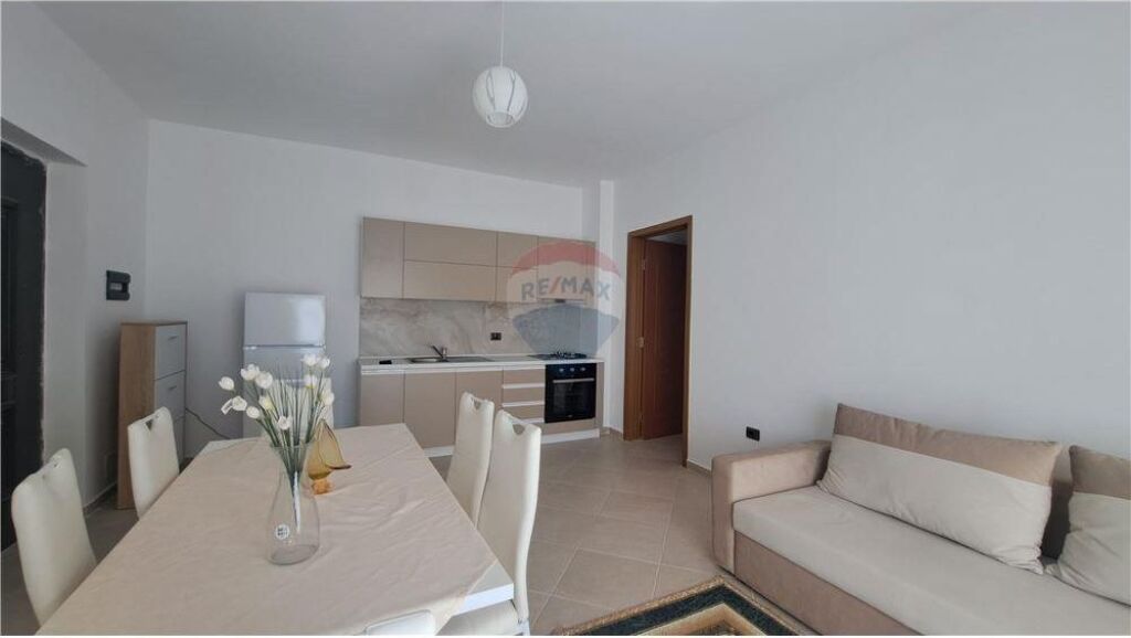 Apartment 1+1 for Sale – Near Marina Bay, Vlora