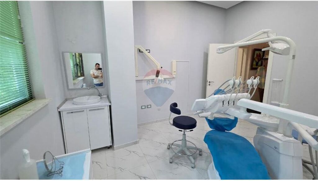 Dental Clinic- For Sale - Hajredin Haxhiraj Street, Vlorë