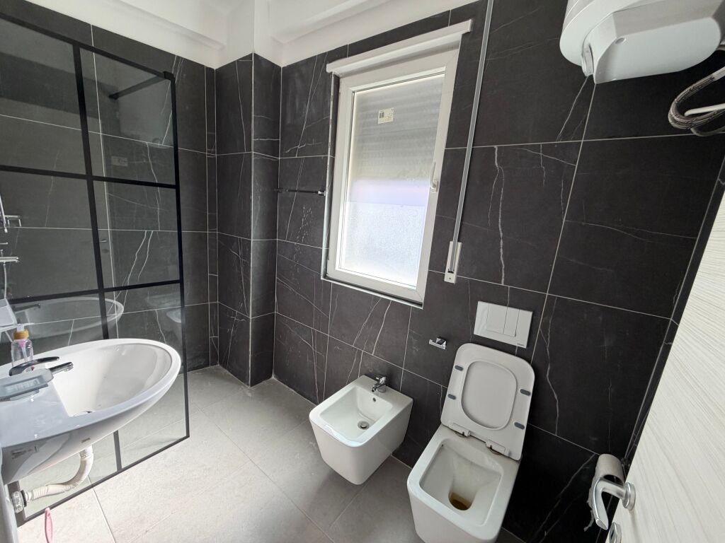 Super apartment for rent 1+1, Dritan Hoxha street 55,000 leke