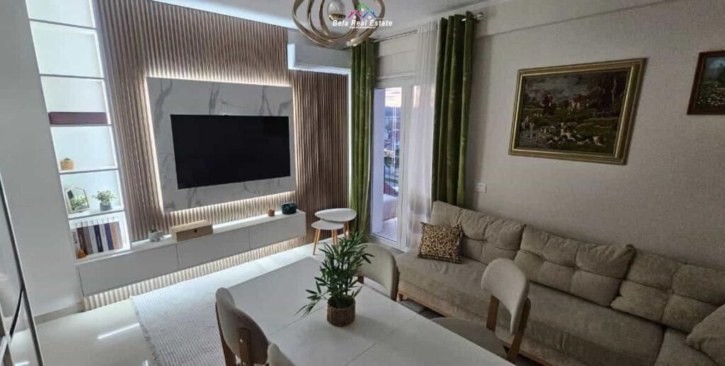 Appartamento In Affitto 2+1 Vicino All'ex Dogana (ID B2201828) tirane