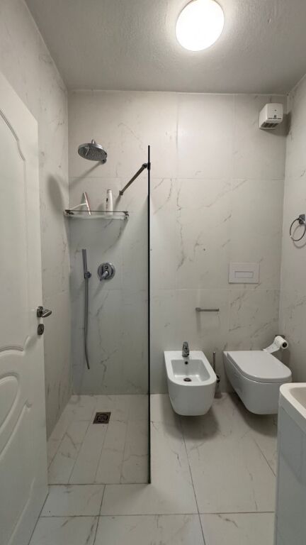 📣 VENDESI Appartamento 2+1 📍 Pazari i Ri ✨  