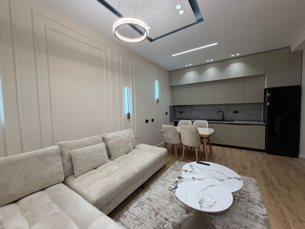 Apartament 1+1+Parking per qira tek Golden Park Residence tek Stadiumi Air Albania.