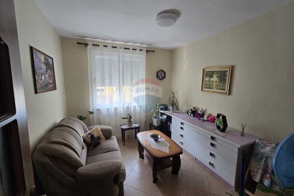 Appartamento In Vendita nel Bllok Via Abdyl Frashëri, Tirana