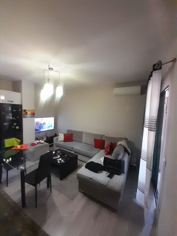 Casa Italia, affittasi appartamento 1+1