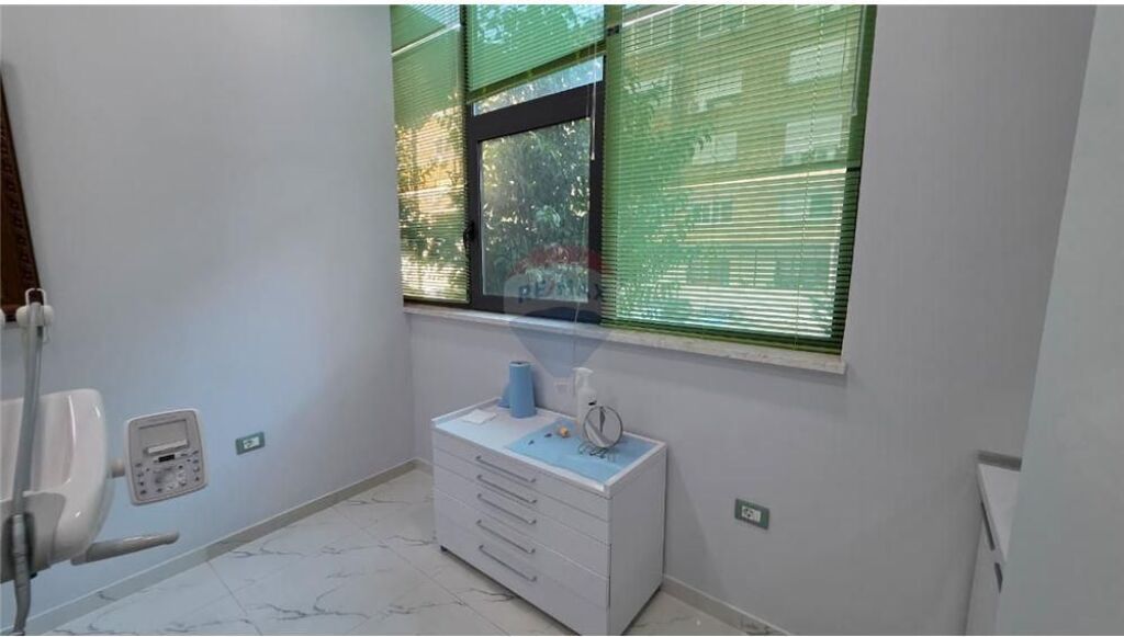 Dental Clinic- For Sale - Hajredin Haxhiraj Street, Vlorë