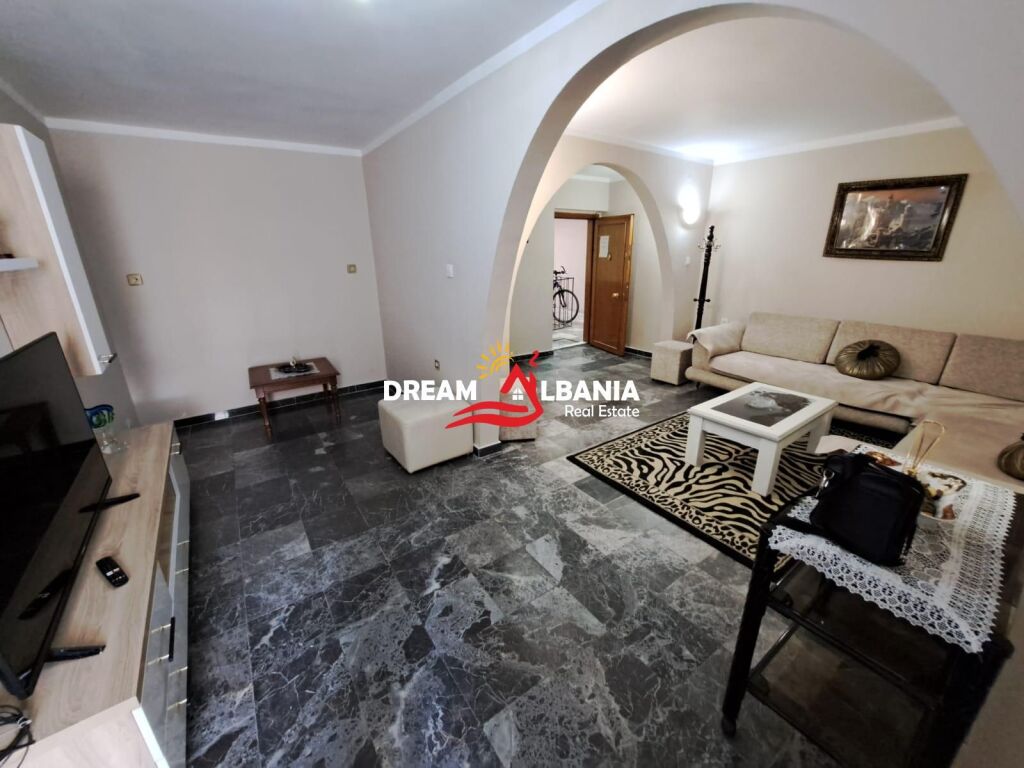 2+1 apartment for rent at Fortuzi Street near Jeronim De Rada School in Tirana (ID 4239045 )