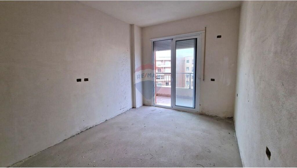 Apartament 2+1 në Shitje – Lagjja Pelivan Leskaj, Vlorë