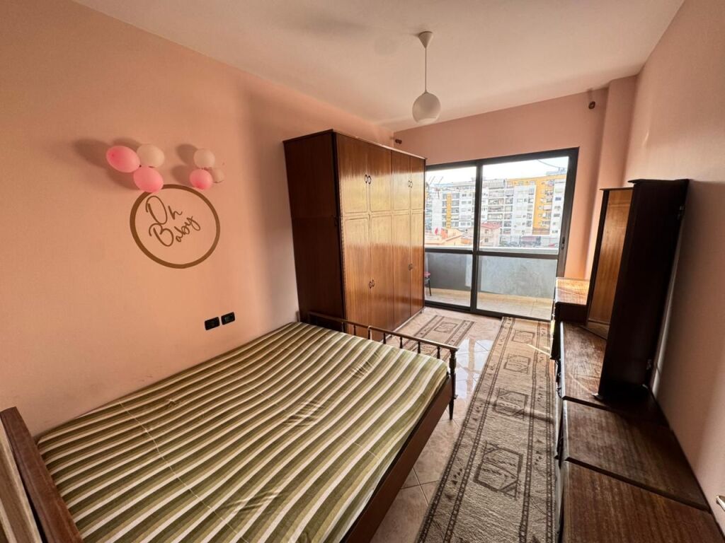 Affittasi appartamento 1+1 Astir 2 palmat 4° piano Arredato Prezzo 450 mila lek
