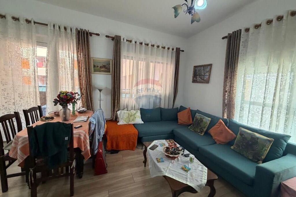 Appartamento 2+1 in vendita nel Complesso Mangalem, Tirana