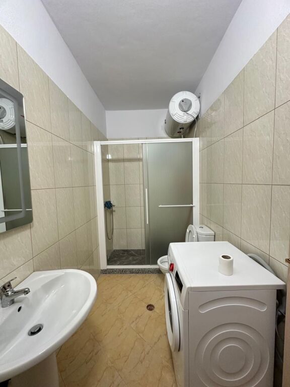 Jepet me qera apartament 1+1 ne Astir