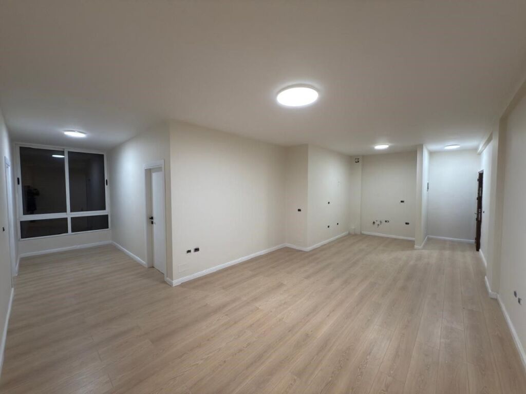 Apartment 3+1 for sale Kodra e Diellit Eleonora !