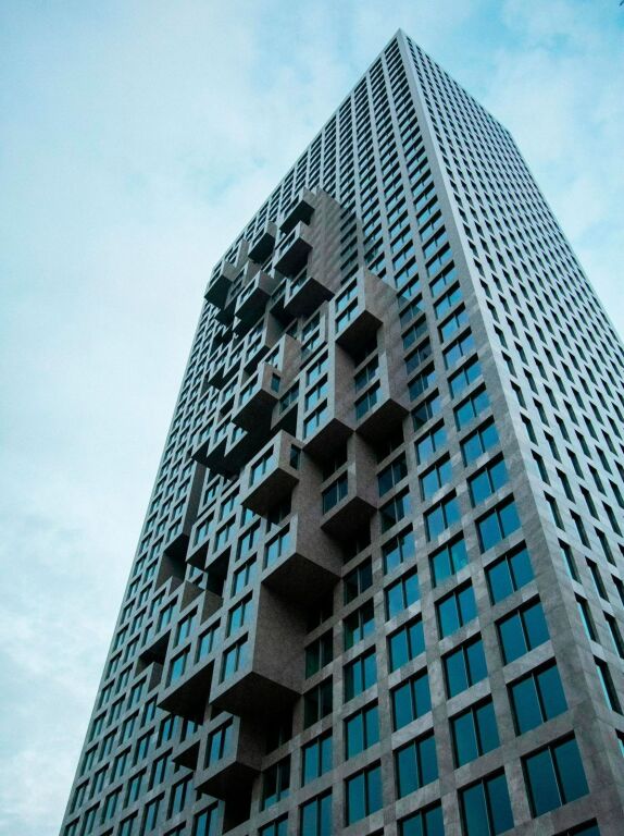 🏙️ Vendesi Appartamento 2+1+2 – Downtown One, Tirana