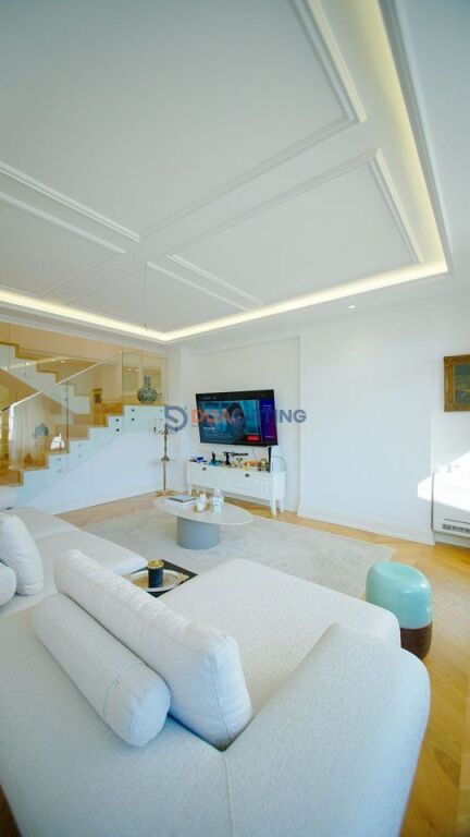 VENDESI DUPLEX DI LUSSO VICINO AL GIARDINO BOTANICO  !!