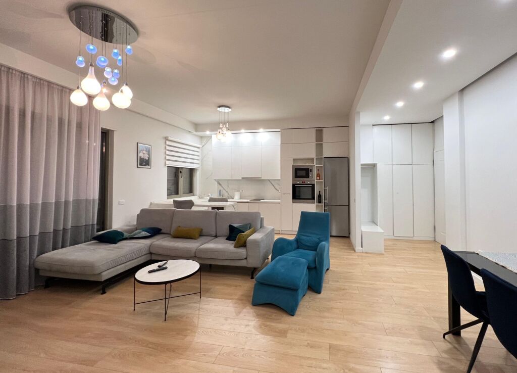 👉🏻 QERA Super Apartament 2+1+2 📍Kompleksi Delijorgji ,Tirane