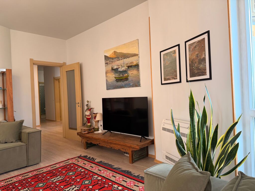 SHITET apartament 3+1 plot dritë tek shkolla HARRY FULTZ - Widok 6