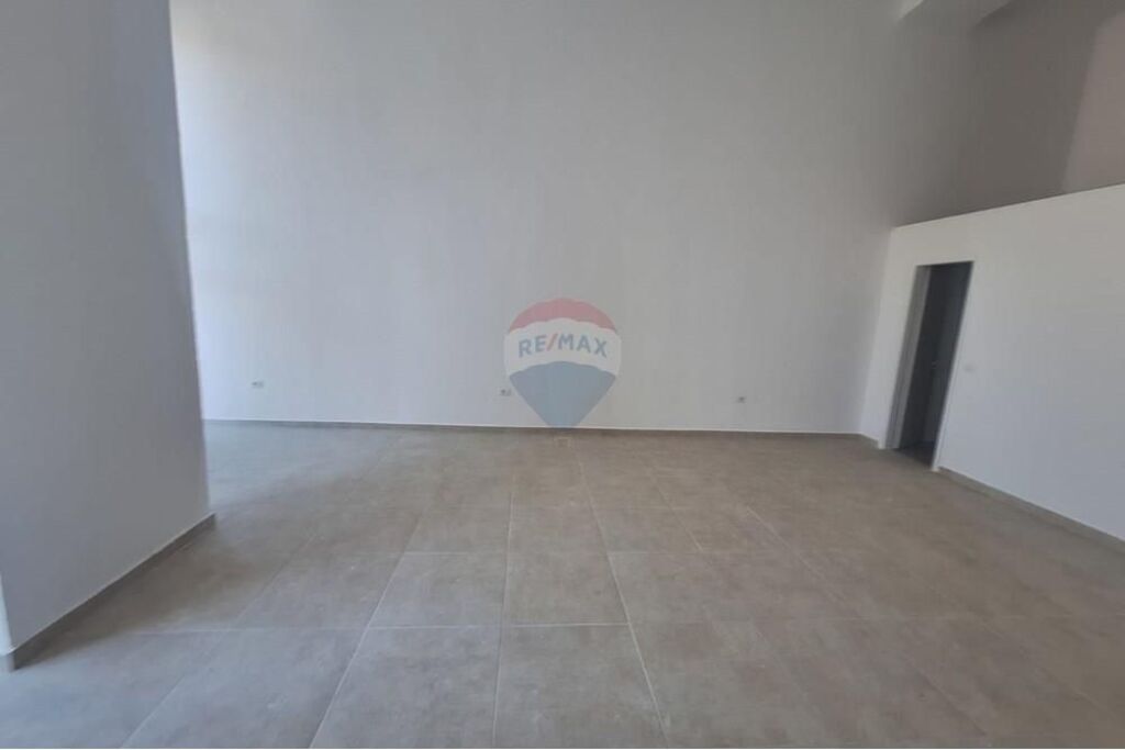 Shop - For Rent - Luçie Miloti Street, Tirana