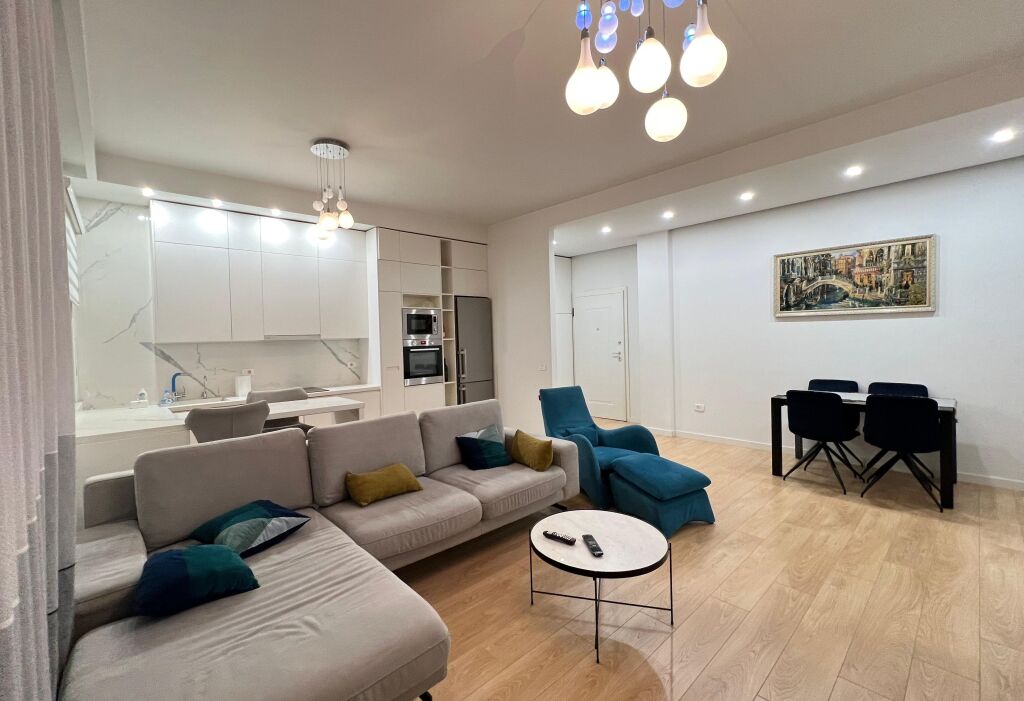 👉🏻 QERA Super Apartament 2+1+2 📍Kompleksi Delijorgji ,Tirane