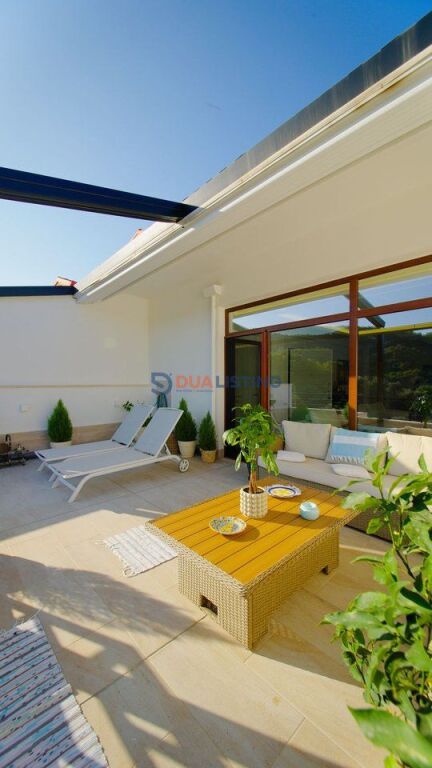 VENDESI DUPLEX DI LUSSO VICINO AL GIARDINO BOTANICO  !!