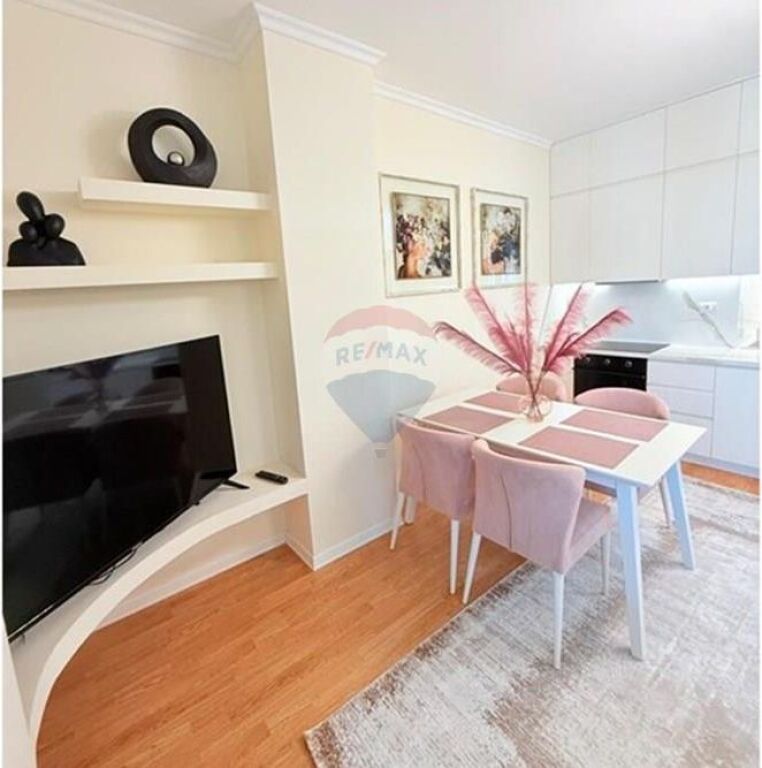 Apartament 2+1 per qira Rruga Marko Bocari .