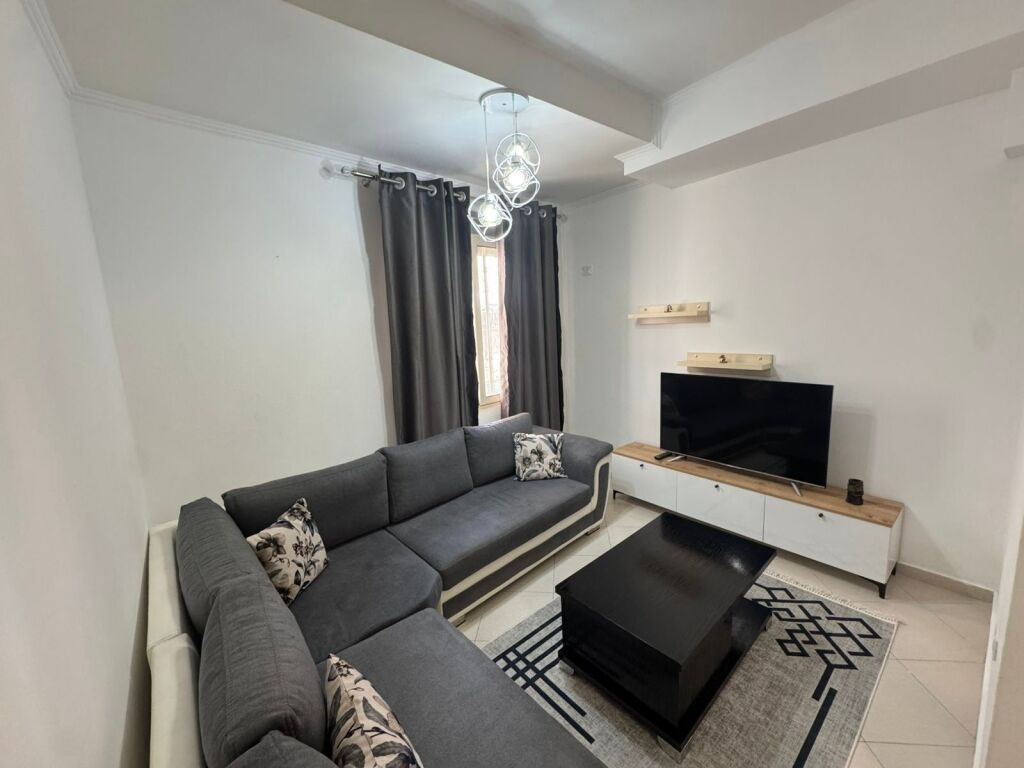 1+1 for rent at Liqeni Thate