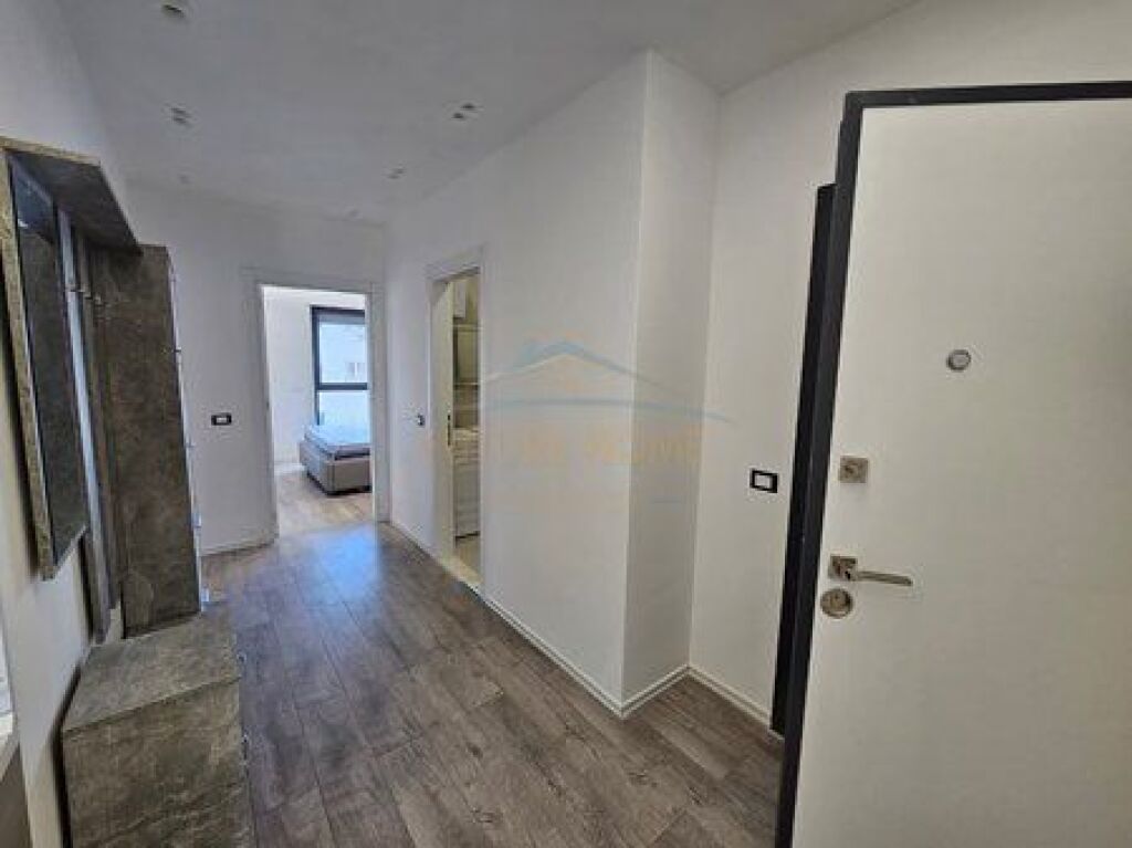 For sale, Apartment 2+1+2, Ndregjoni Complex, Jordan Misja.
