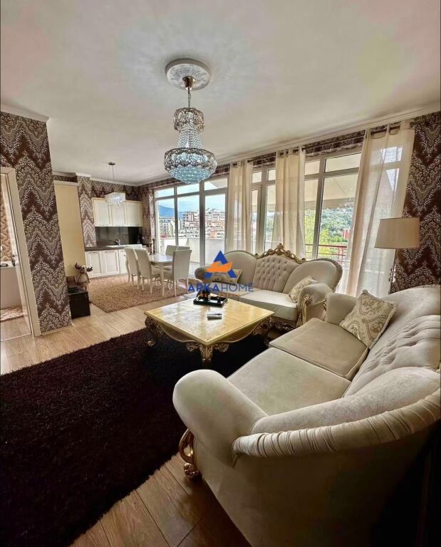 JEPET DUPLEX ME QERA "TE LIQENI I THATE" 1200 EURO (ME POST PARKIMI)
