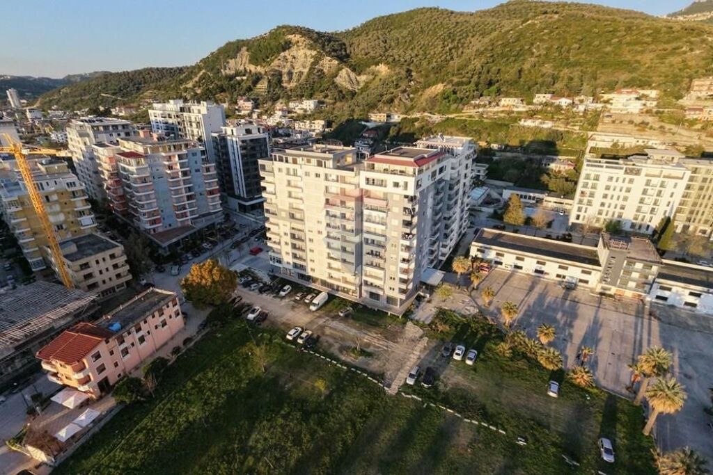 Monolocale + Appartamento 1+1 in vendita a Lungomare