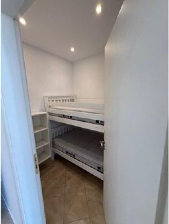 🏡✨ APPARTAMENTO 2+1 IN AFFITTO – VIA PELIVAN LESKAJ, VLORË ✨🏡