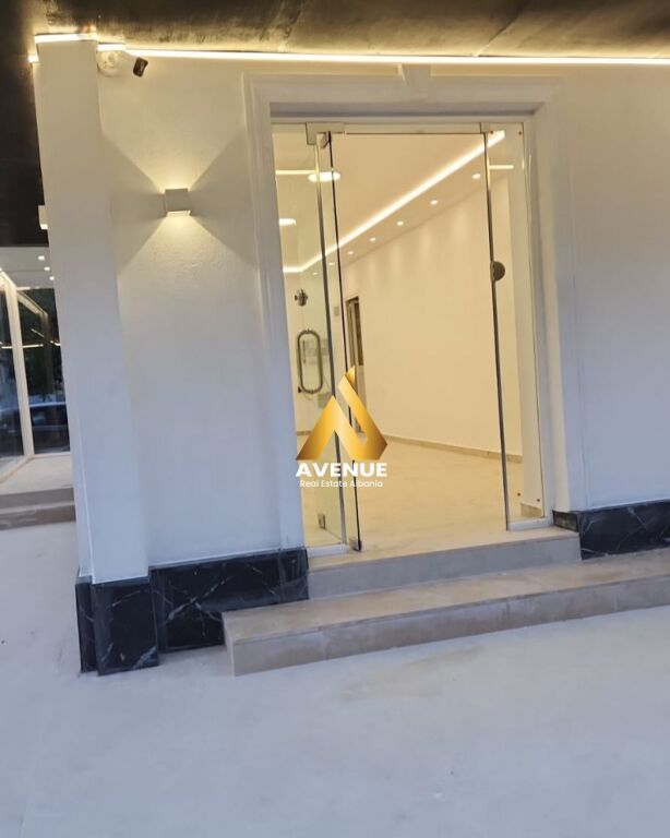 LOCALE IN AFFITTO – 21 DICEMBRE, VICINO AL MERCATO JOENA, TIRANA