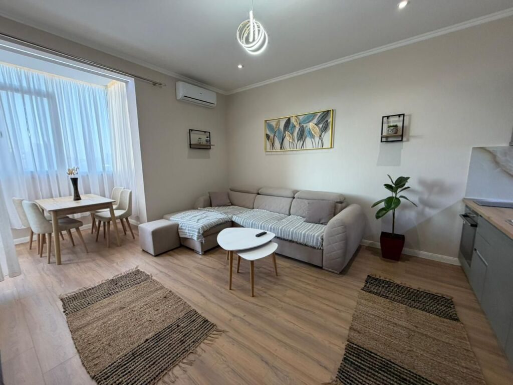 Apartment 1+1 for rent 🏡  📍 Location: Tibo Palace, opposite Delijorgji🏢 Floor: 3  💰 Rent: 65,000 lek/month  For more information, contact.