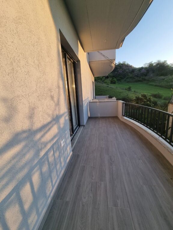 Casa privata in affitto a Kombinat !